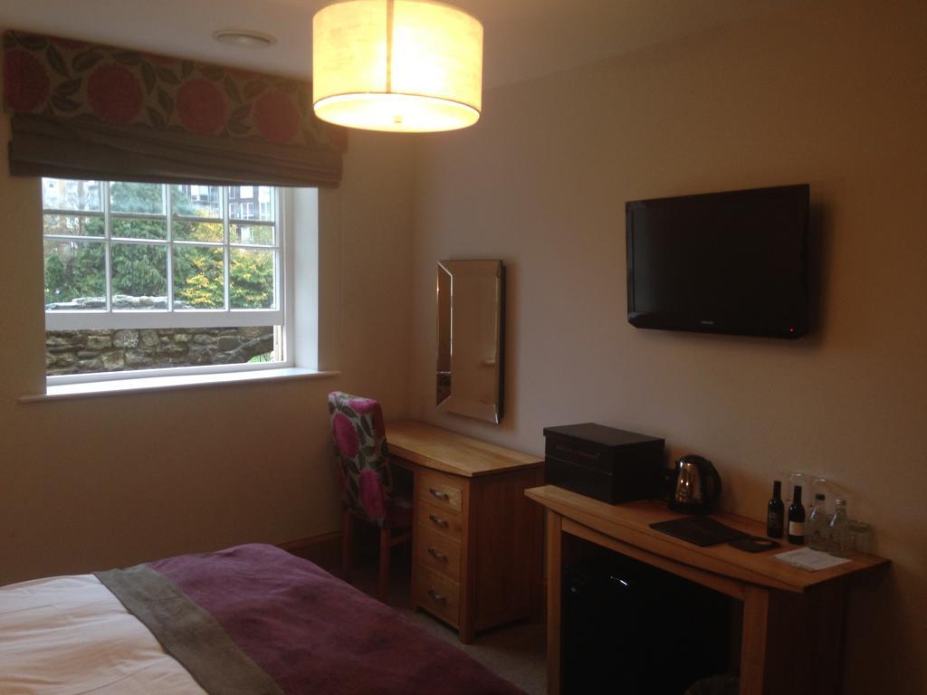 Ennios Boutique Hotel Southampton Rum bild A room at the Old Swan
