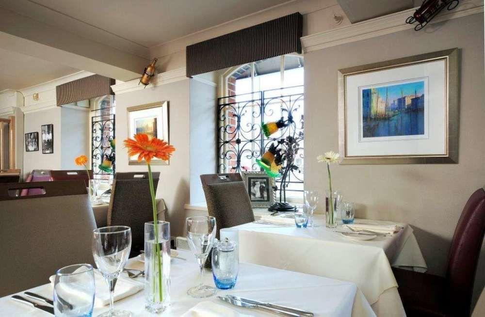 Ennios Boutique Hotel Southampton Exteriör bild Interior of the restaurant